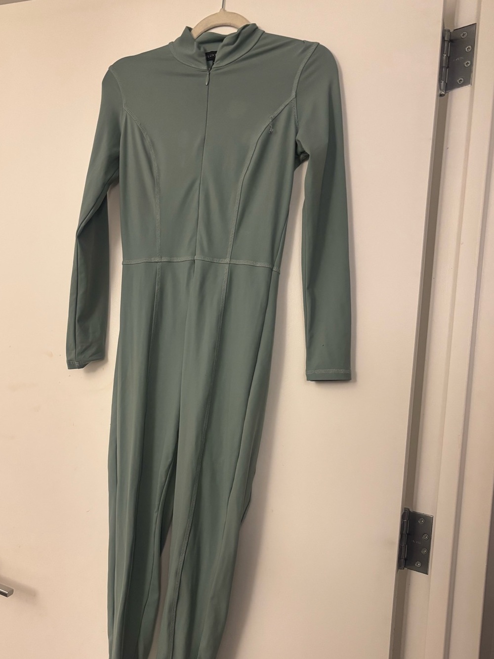 Miss Guided Long Sleeve Sage Green Women’s Jumpsuit athletic